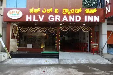 ホテル Hlvgrandinn