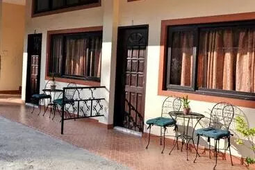 Apartaments turístics Pal Watson Apartments