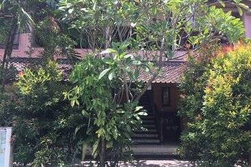 Cafe Wayan Cottages Senggigi