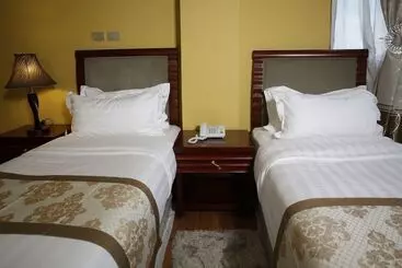 هتل Blue Nest