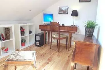 Hotelli Santosweethome 1