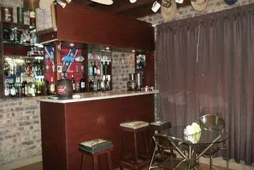 ホテル Leisure Kruger Lodge