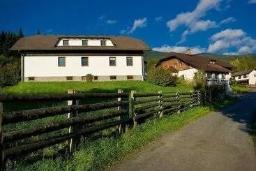 ペンション Penzion Pepovka