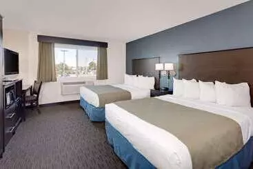 ホテル Baymont By Wyndham Owatonna