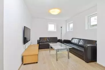 Vakantie-appartementen Hinna Paradise