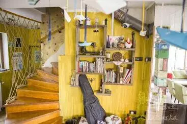 Albergue Arkabarka 2  Floating Dream Rooms And Apartments