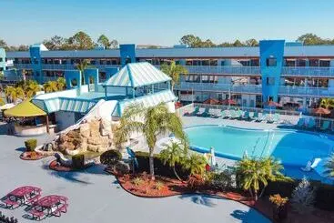 هتل Ramada By Wyndham Flamingo Water Park