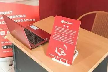 Pension Reddoorz @ Simpang Lima Jupiter