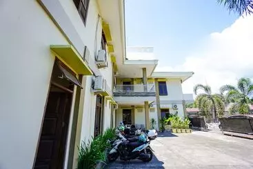 Hotel Oyo 1292 Lieke Residence