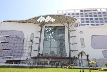 هتل Regenta Central Rs Chennai Omr Sipcot