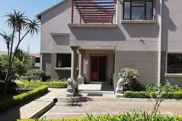 Bed & Breakfast Atlantic Pearl Guest House