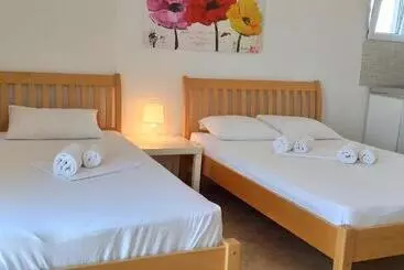 هتل Apartment's Meti
