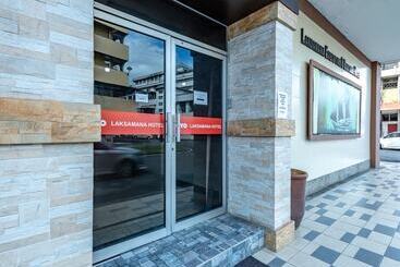 Hotel Oyo 43960 Laksamana Executive & Boutique