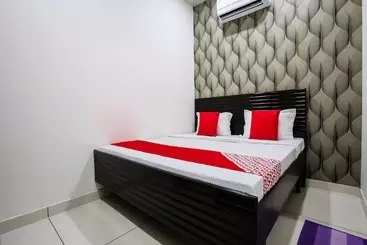 Hotel Spot On 47204 Royal Guest House