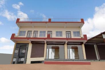 Hotell Spot On 39898  Raj Inn