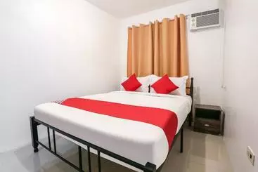 Hotel Oyo 226 The Orchard Tower