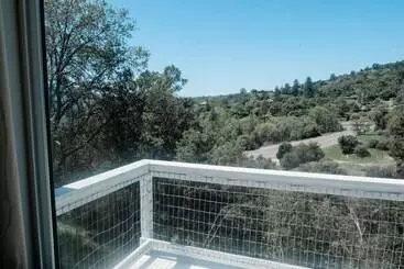 آپارتمان‌های توریست‌ها Birds Eye View