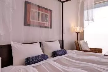 Sound Swell Resort