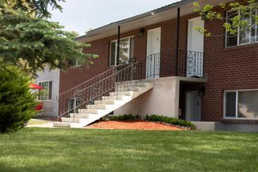 Aparthotel The Wing At Kingston East