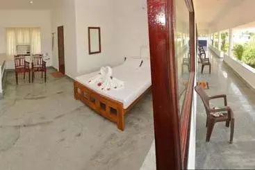 Hotelli Alice Paradise By Moonrakers