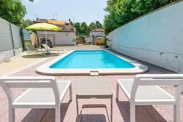 Pensione Newly Renovated Room W Pool & Bikeparking