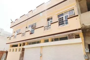 Hotel Oyo 37903 Best Stay Guest House