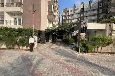 Hotelli Shri Radha Nikunj Opposite Prem Mandir