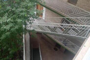 아파트호텔 Triple 8 Suites