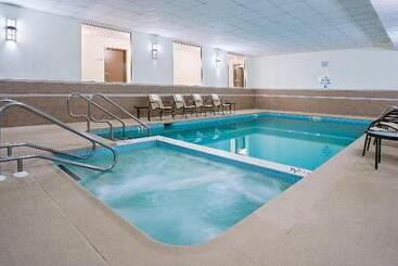 Szálloda Holiday Inn Express & Suites Wyomissing, An Ihg