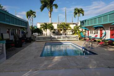 هاستل Georges Royal Inn