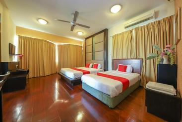 Hotel Oyo 993 88 Mario S