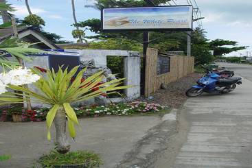 Pension The White Pearl Beach Club