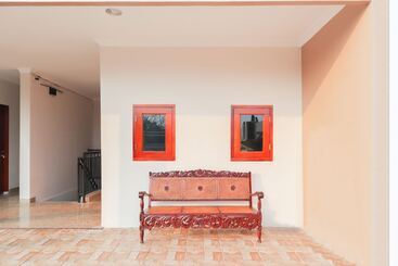 Hotel Oyo 1519 Axl Residence