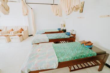 פנסיון Nova Guest House