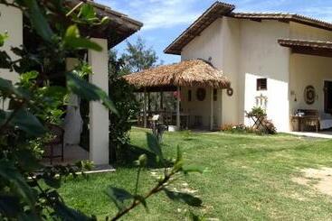 Hotelli Villa Arte Pousada Morro Branco