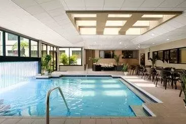 هتل Sheraton Suites Orlando Airport