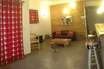 آپارتمان‌های توریست‌ها Chalet Arvina