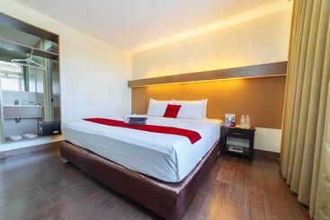 بنسيون Reddoorz Premium @ The Ritz Garden Oases