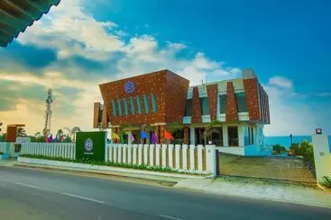 Hotel Annai Resorts & Spa