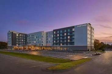 ホテル Courtyard By Marriott Albany Airport