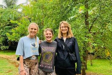 بنسيون Mango Tree House