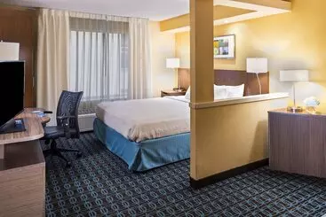فندق Fairfield Inn & Suites By Marriott Atlanta Buckhead