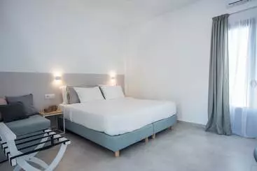 Hotel Nautilus Apartments Suites