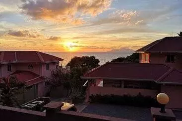 ペンション Glacis Heights Villa