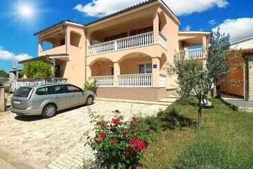 ツーリストアパートメント Apartments Ivanka 934