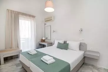 Mardinik Hotel Apartments