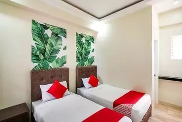 ホテル Oyo 458 Kathy S Home Garden Suites