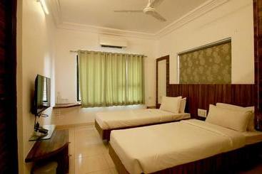 فندق The Palladium