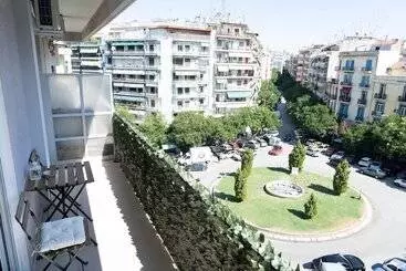 Pisos turísticos Zennova #5 Antigonidon Square