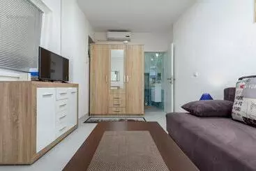 Apartments Smaila